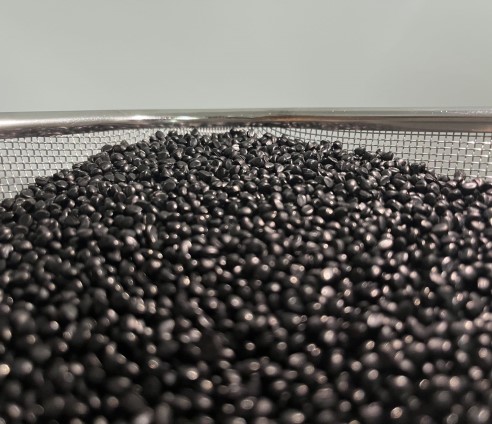 The UN92014/PE92718 are successfully produced in batches